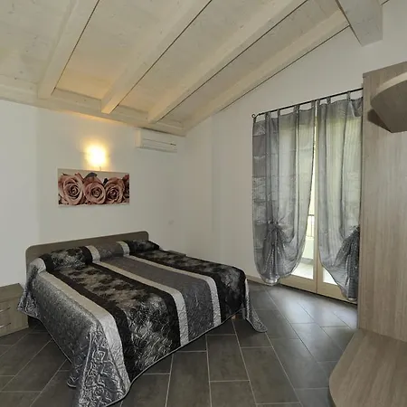 Dos De Fer Apartment Malcesine